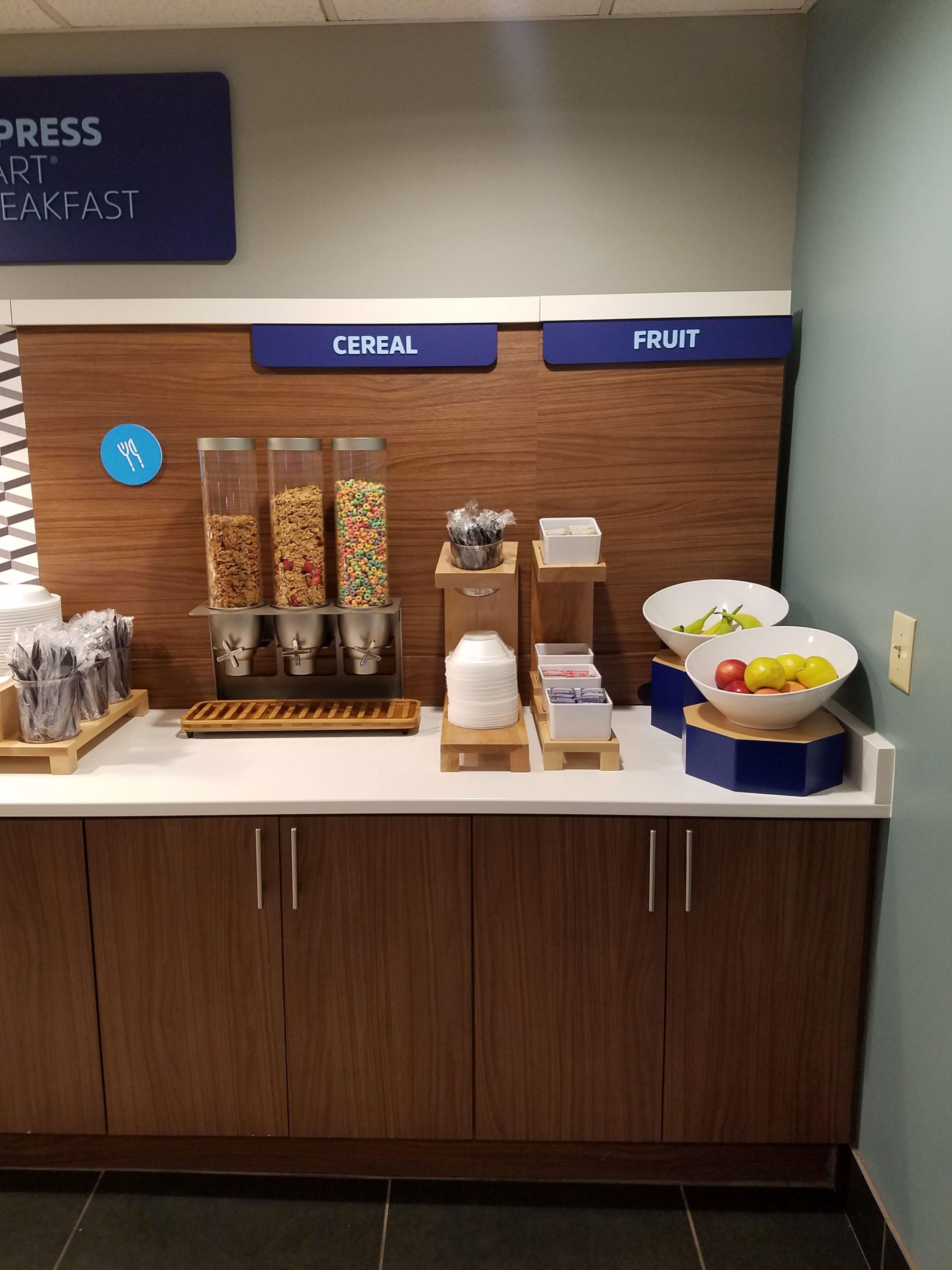 Holiday Inn Express Hotel & Suites Kingsport-Meadowview I-26 By Ihg מראה חיצוני תמונה