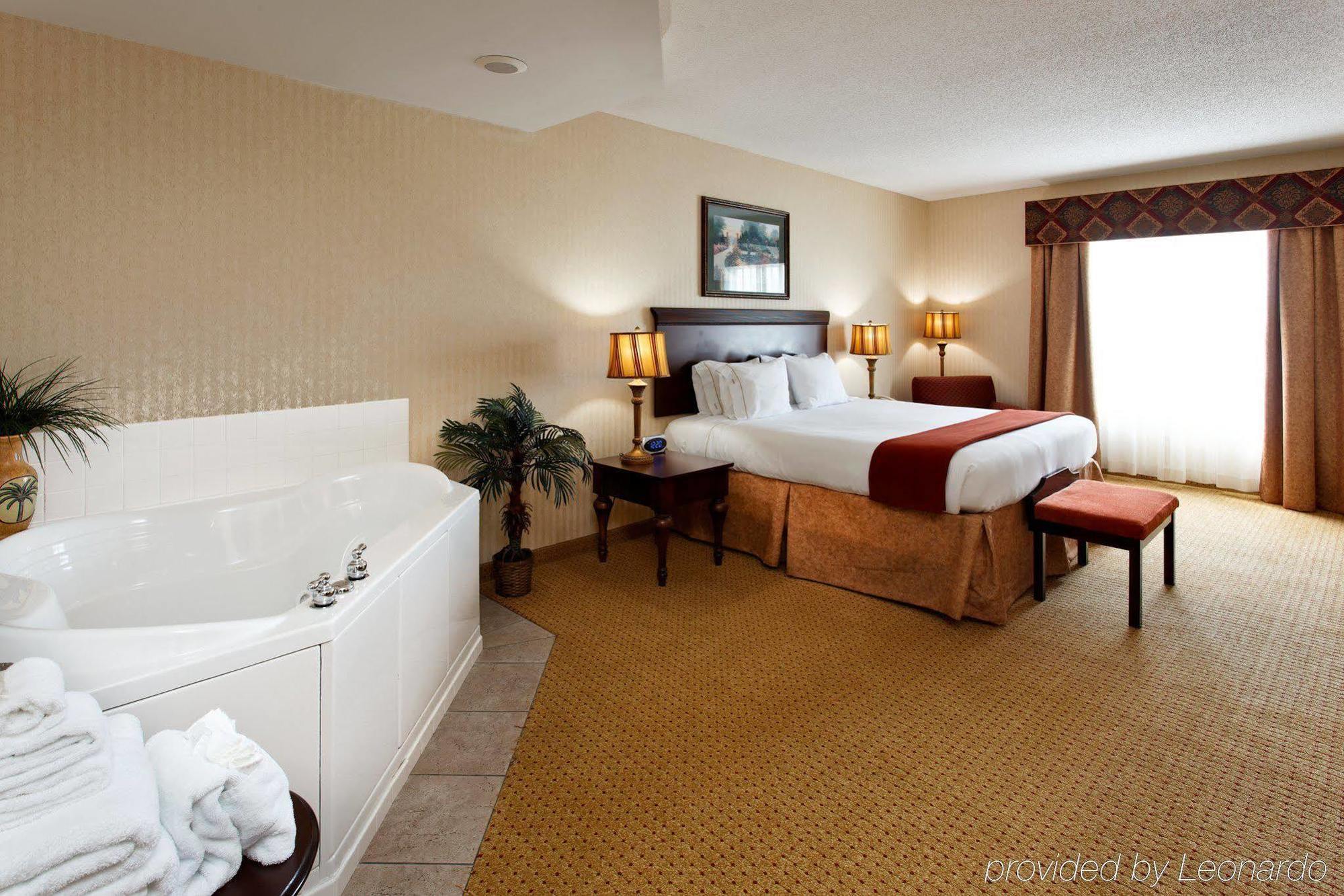 Holiday Inn Express Hotel & Suites Kingsport-Meadowview I-26 By Ihg מראה חיצוני תמונה
