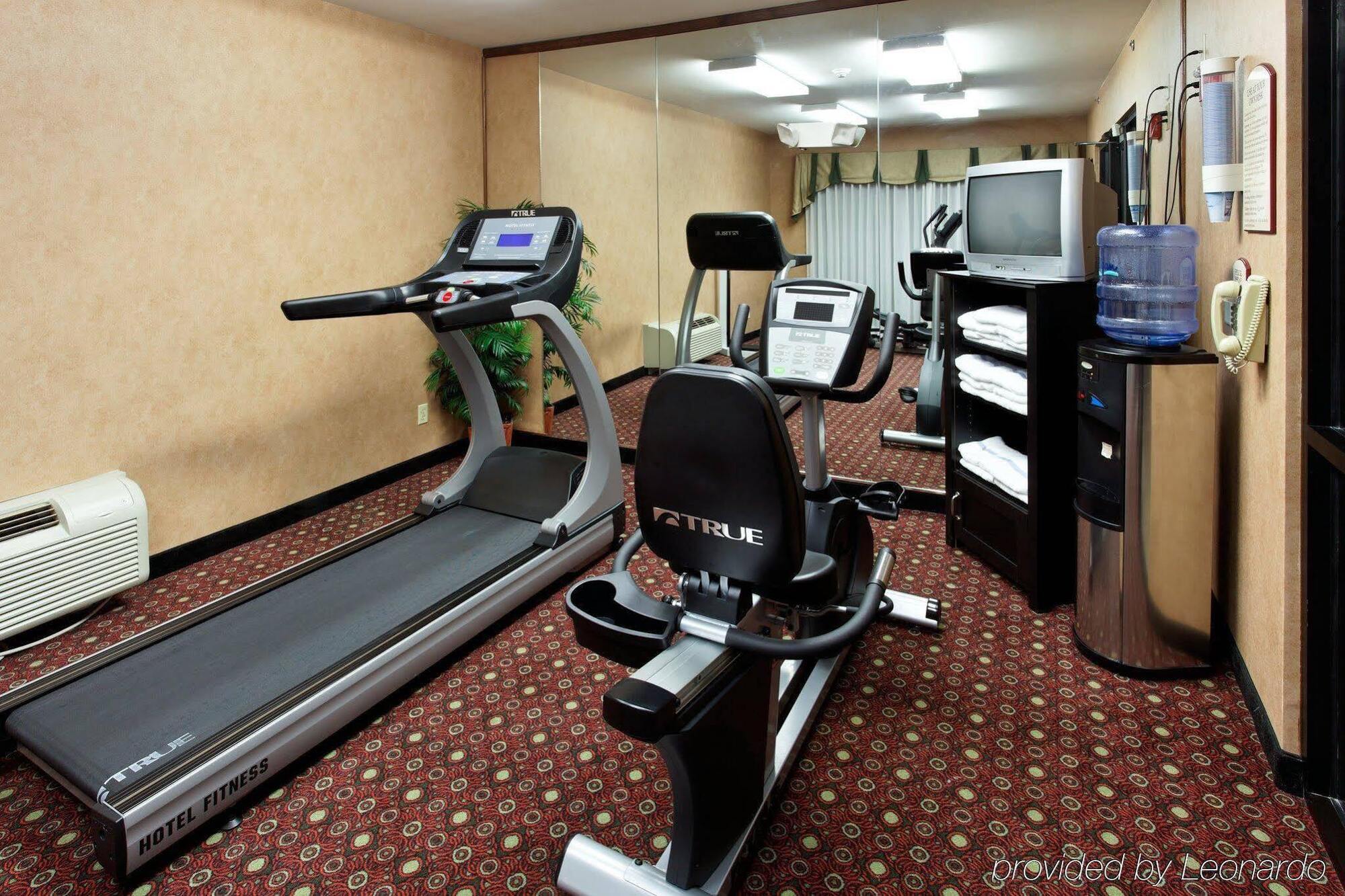Holiday Inn Express Hotel & Suites Kingsport-Meadowview I-26 By Ihg מראה חיצוני תמונה